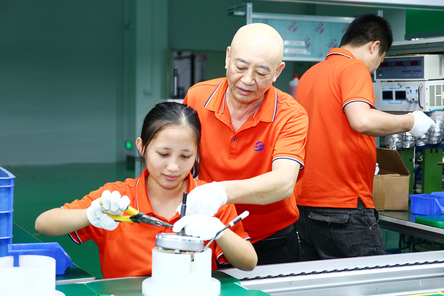 Third floor: Hub motor workshop Third floor: Hub motor workshop