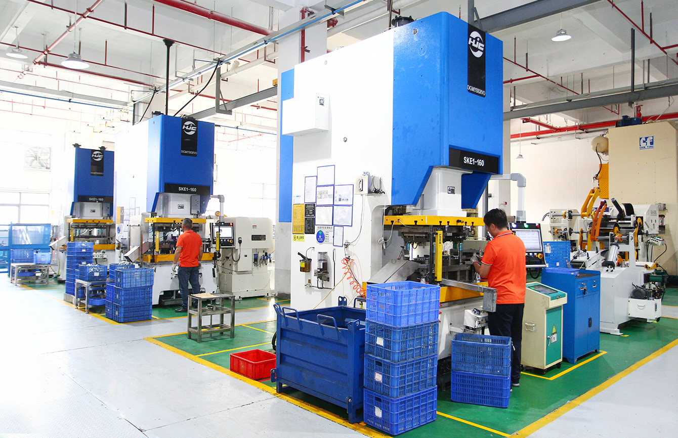 First floor: Hardware motor parts workshop First floor: Hardware motor parts workshop