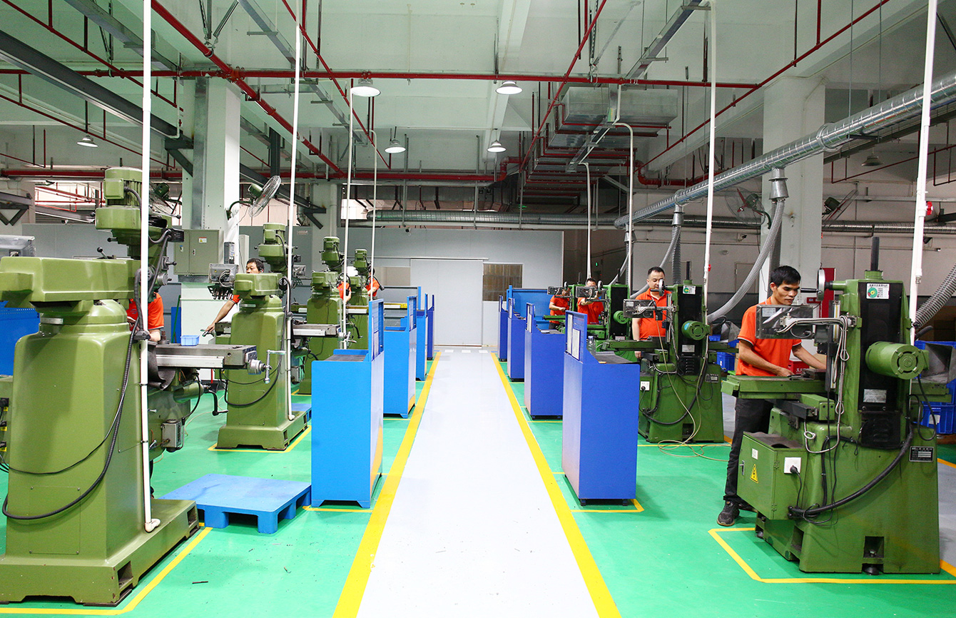 Second floor: mold workshop Second floor: mold workshop