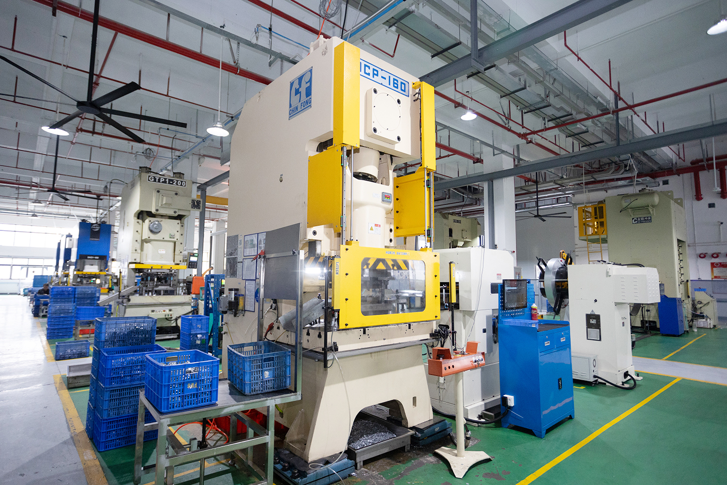 Taiwan Jinfeng 160T punch press Taiwan Jinfeng 160T punch press